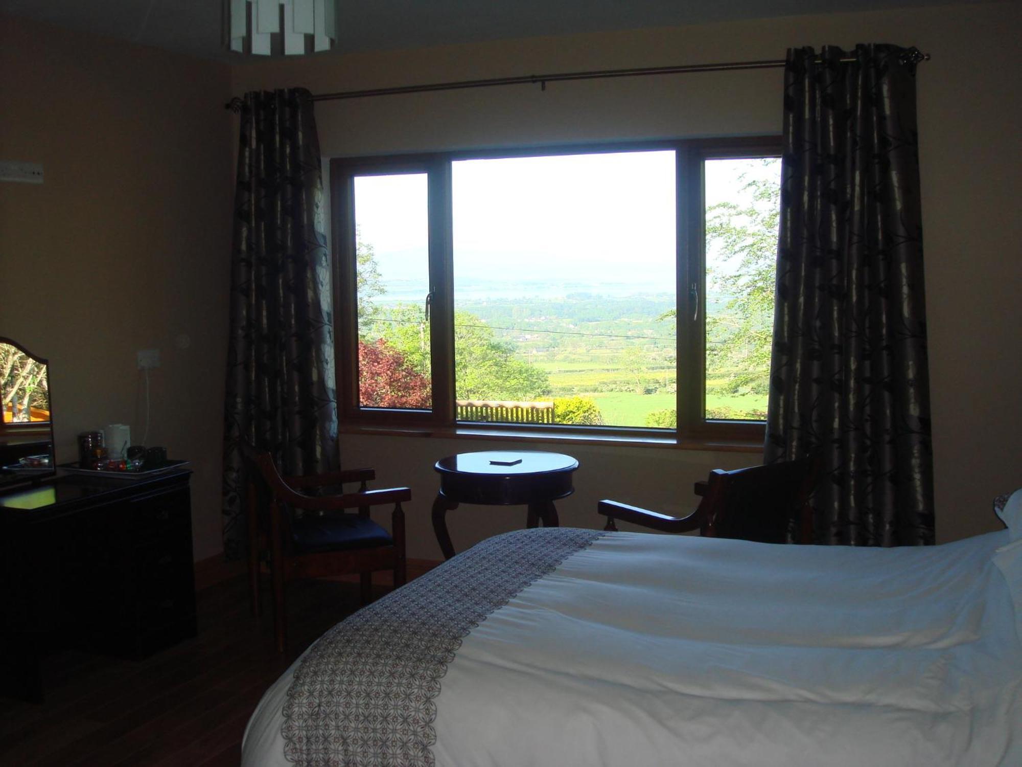 Benbulben Farmhouse B&B Drumcliff Pokoj fotografie